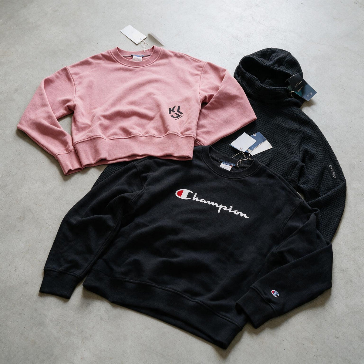 Pack Sudaderas Premium & Sport · Nuevo con etiqueta - foto 1
