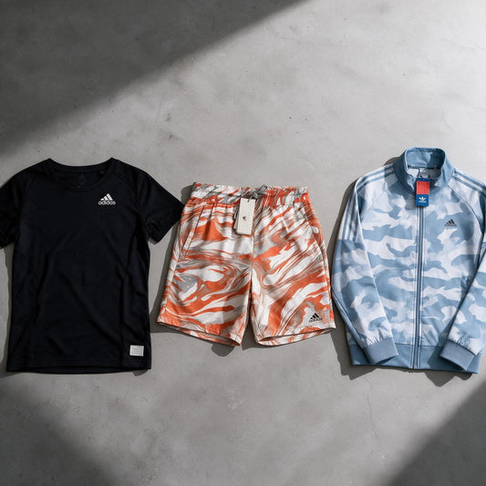 Mix Adidas sportswear - camiseta, shorts y chaqueta